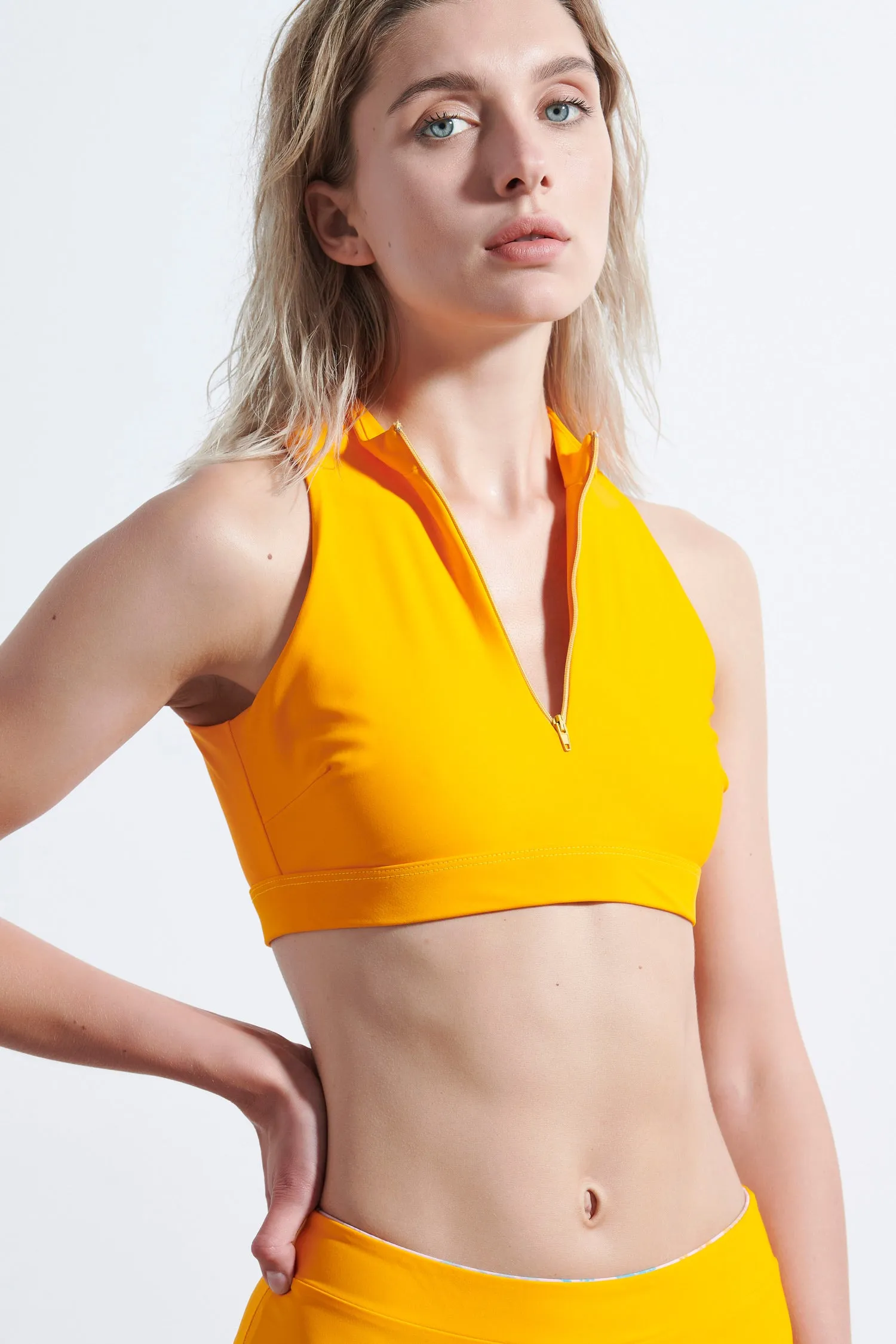 Αθλητικό κροπ τοπ με zipper (UV50  προστασία) |  Πορτοκαλί