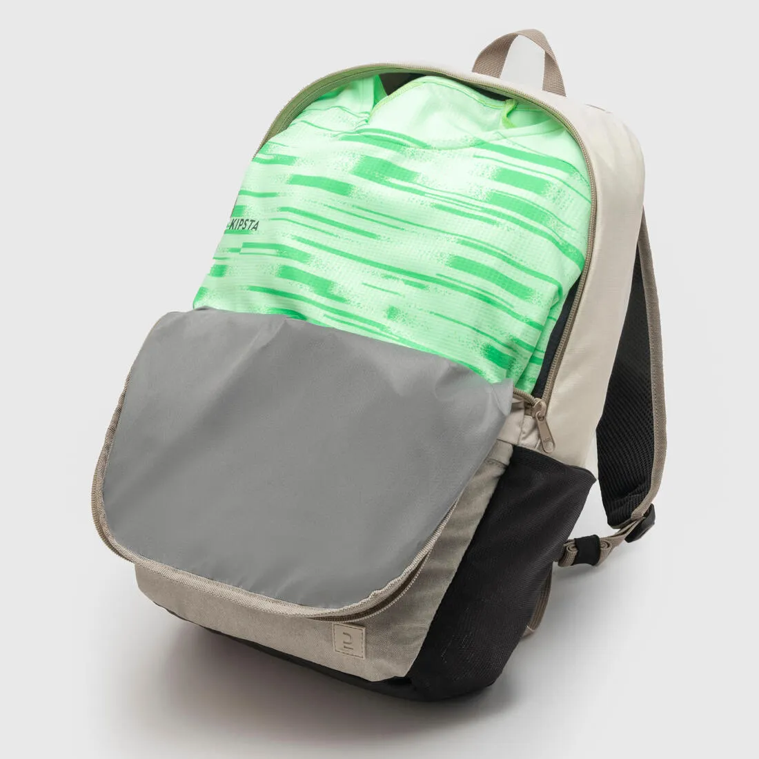 24L Backpack Essential