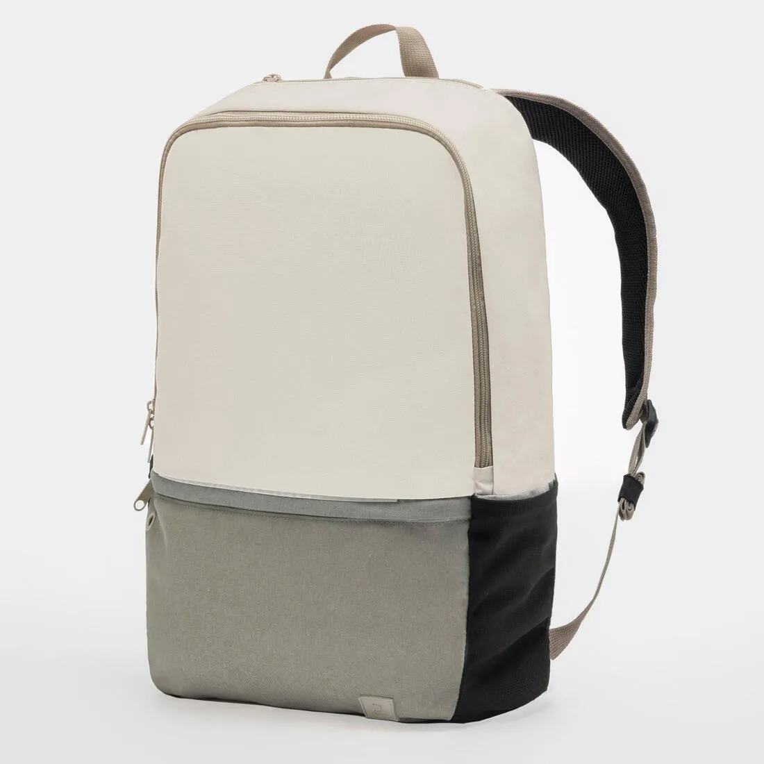 24L Backpack Essential