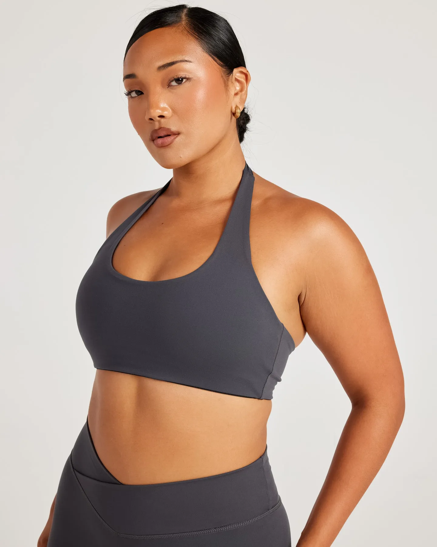 Aura Halter V2 Bra - Charcoal