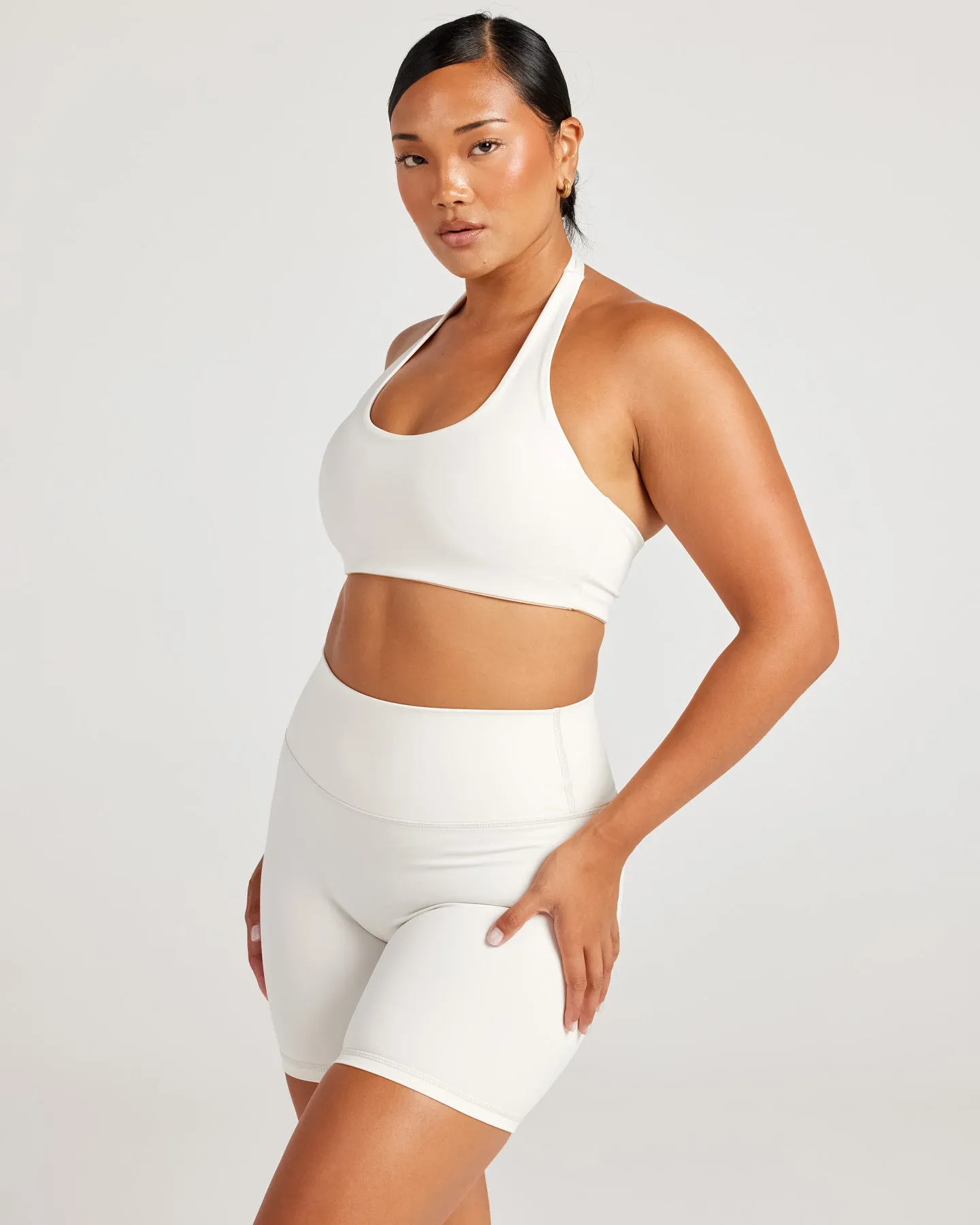 Aura Halter V2 Bra - Vanilla Latte