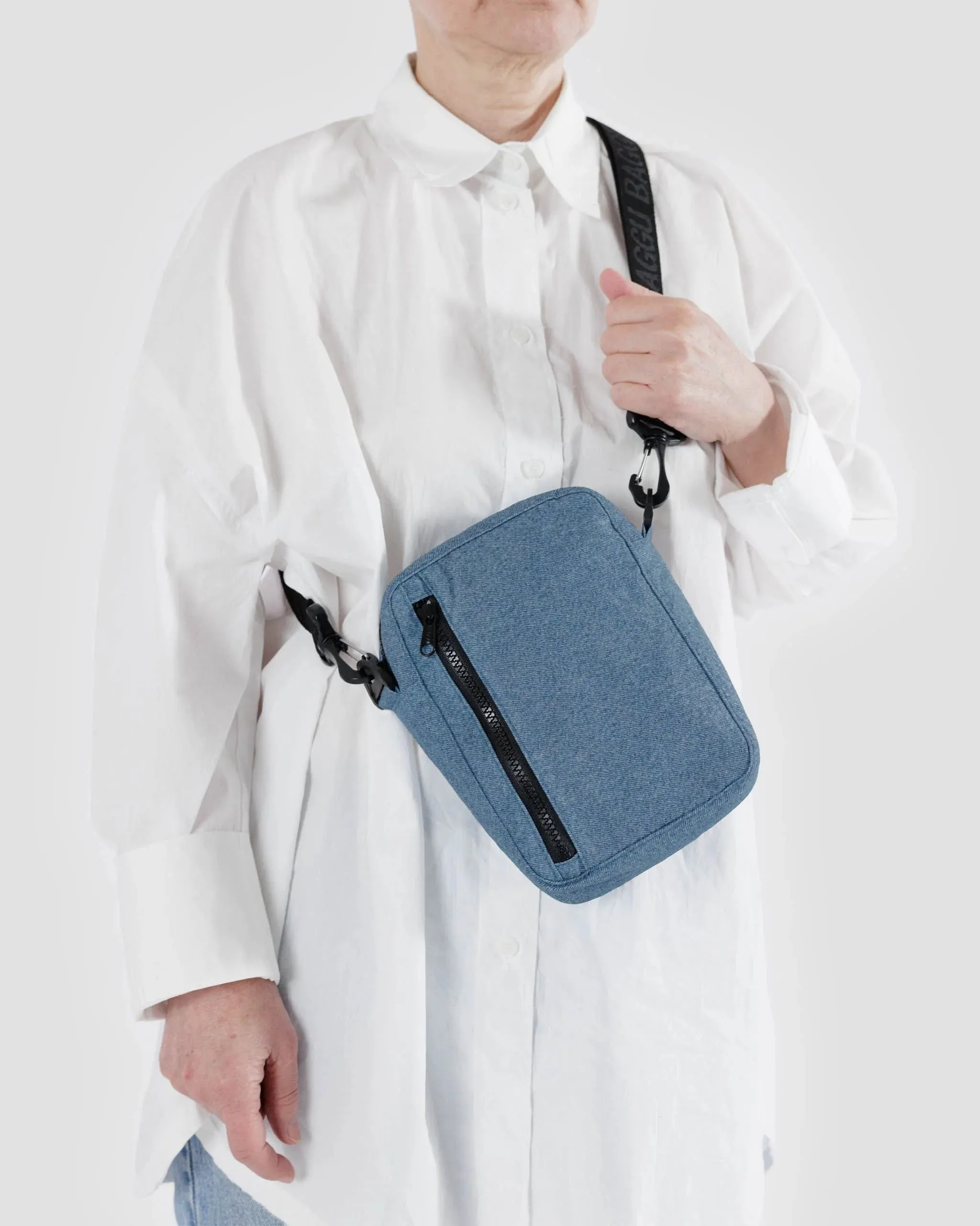 Baggu Sport Crossbody - Digital Denim