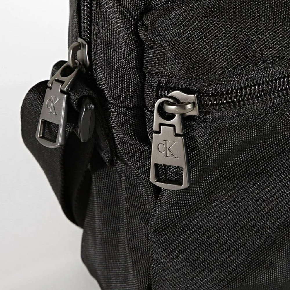 Calvin klein Sport Essentials Camera Bag K50K509827 - BLK