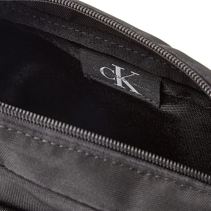 Calvin klein Sport Essentials Camera Bag K50K509827 - BLK