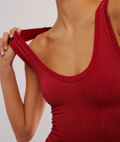 Clean Slate Tank / Red Dahlia