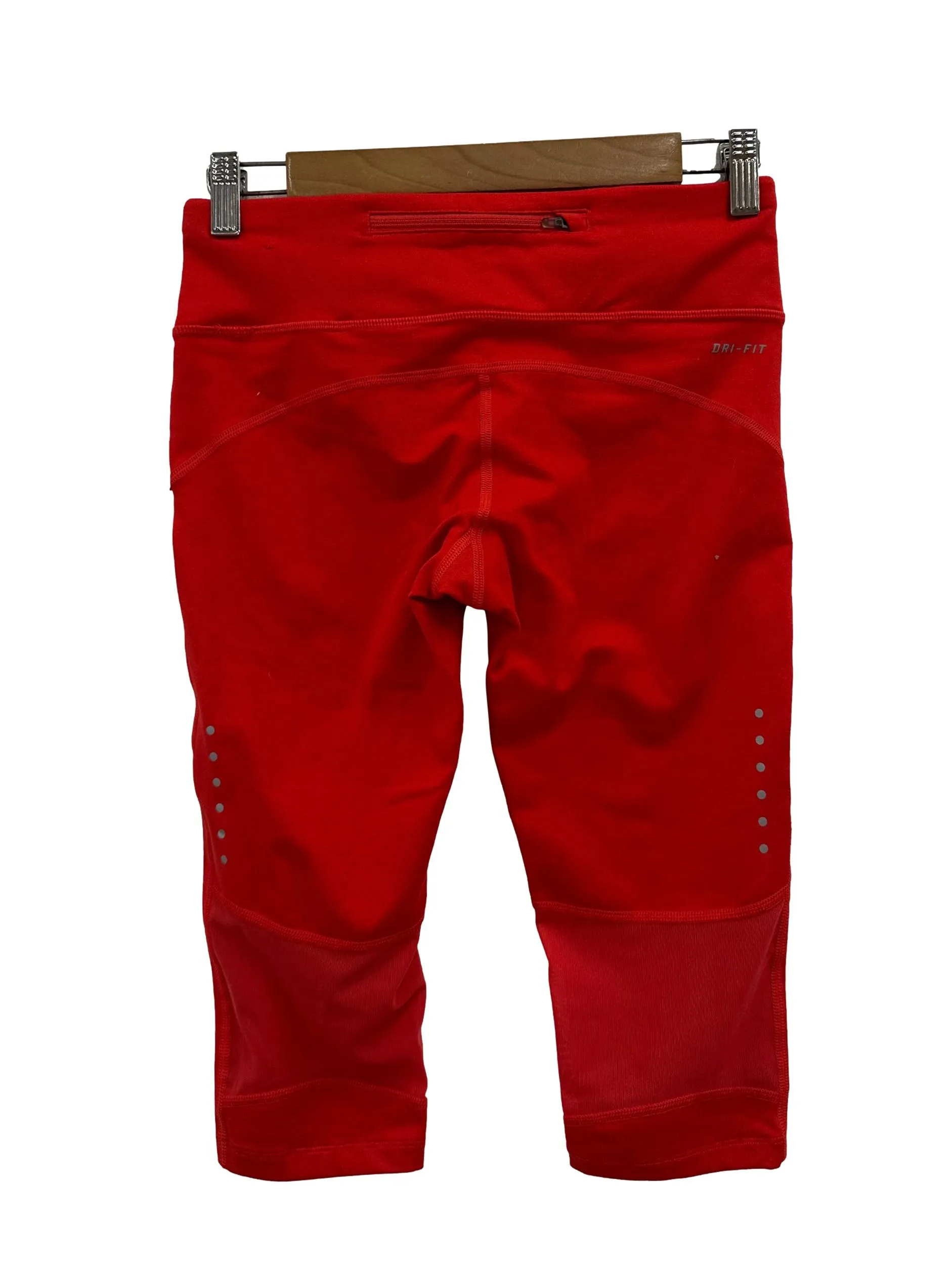 Crimson Red Cropped Tights