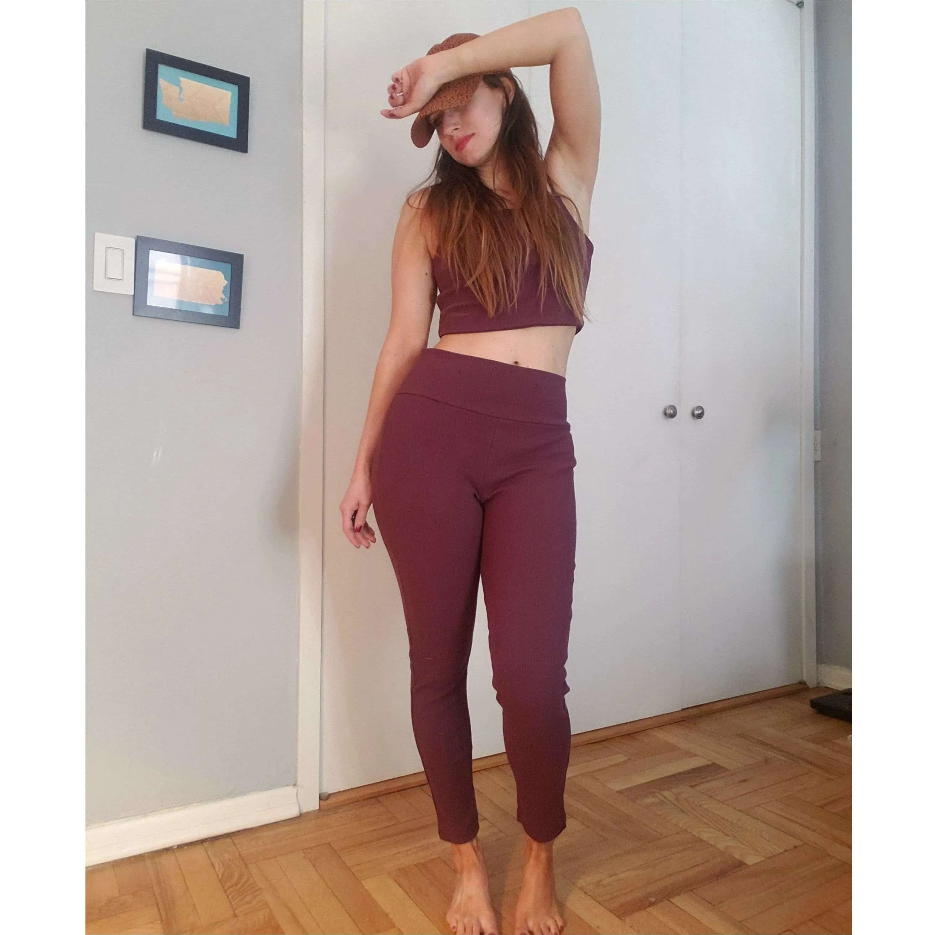 Deadstock Maroon Ribbed Leggings
