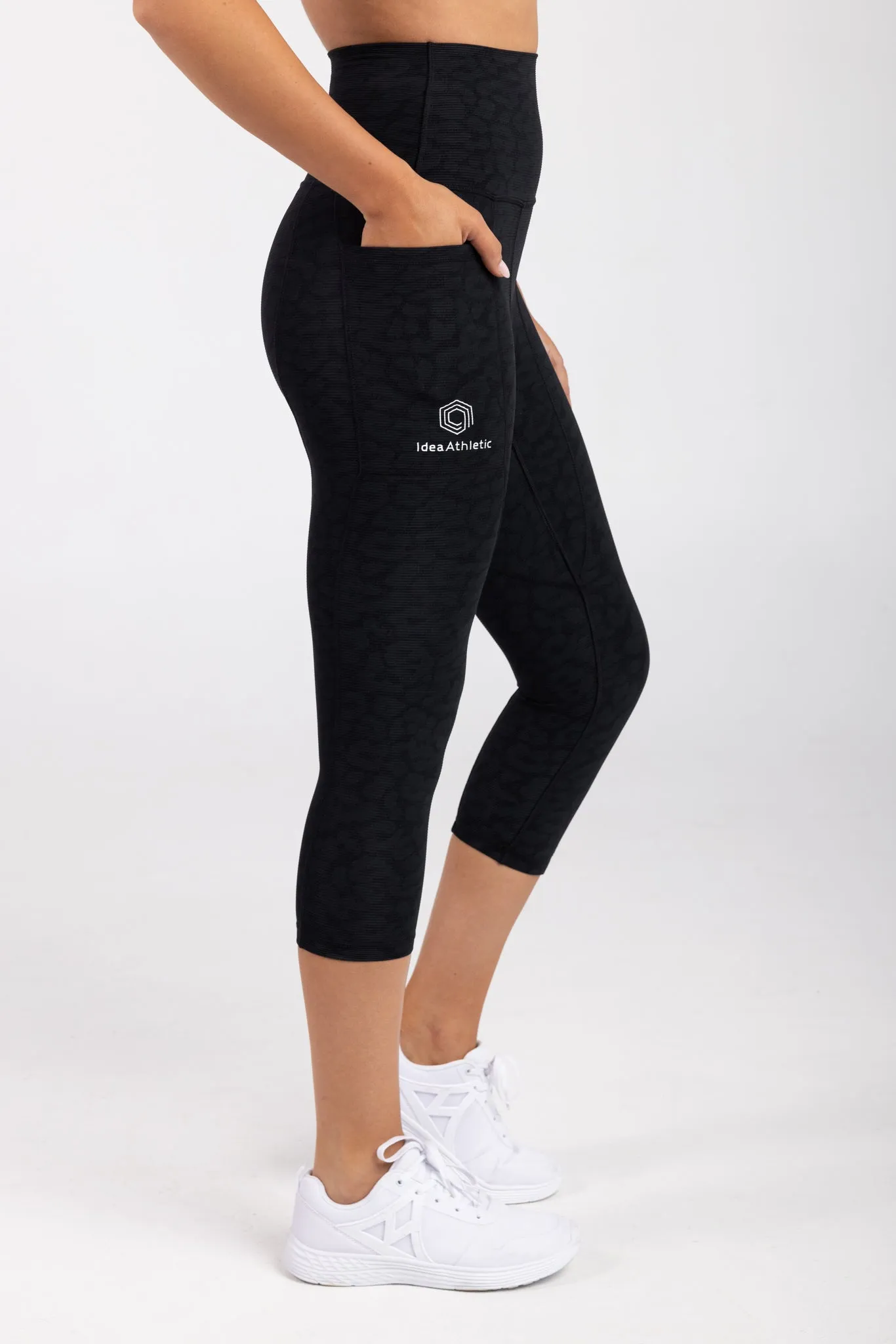 invisiSweat 3/4 Length Tights - High Waisted Black Leopard