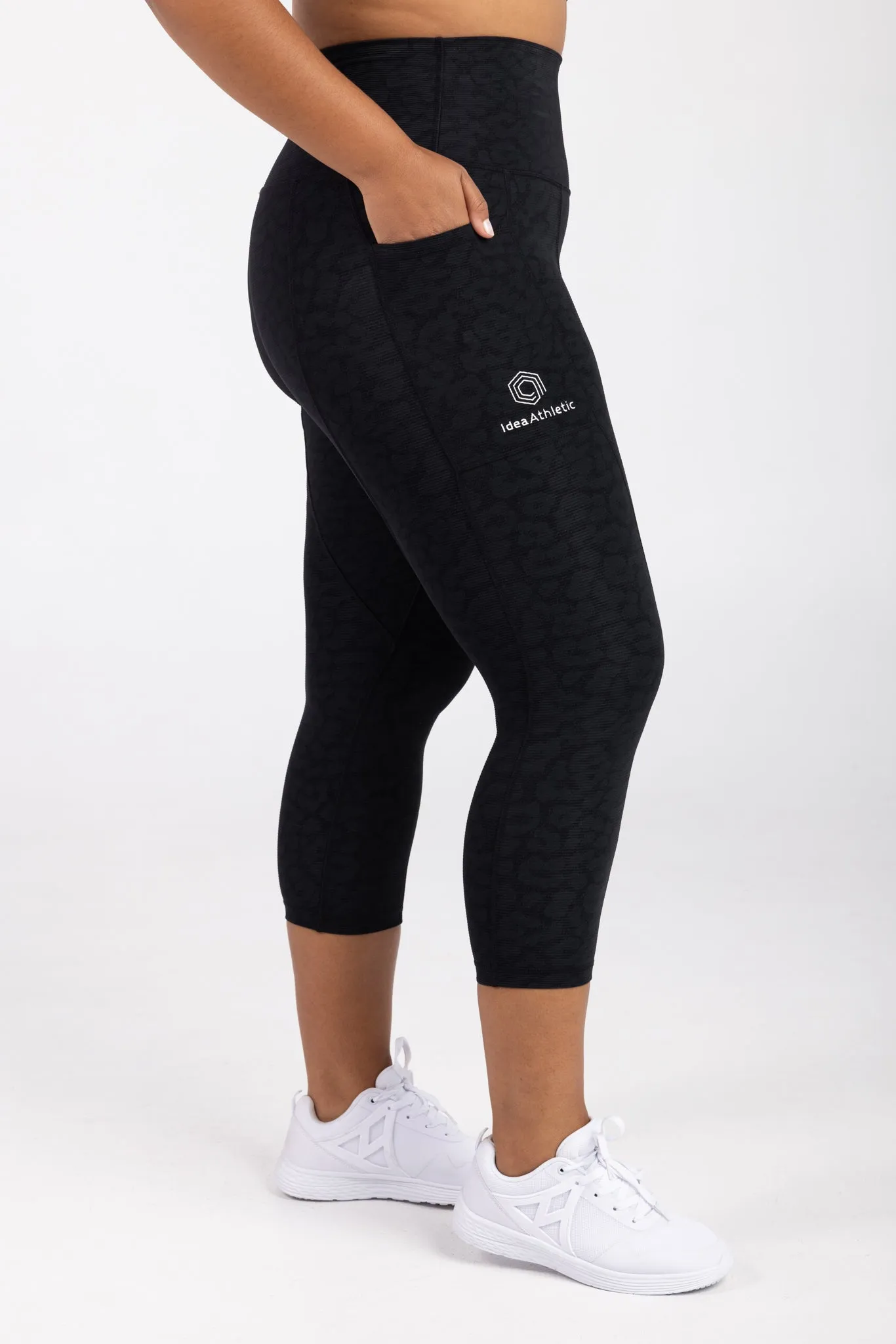 invisiSweat 3/4 Length Tights - High Waisted Black Leopard