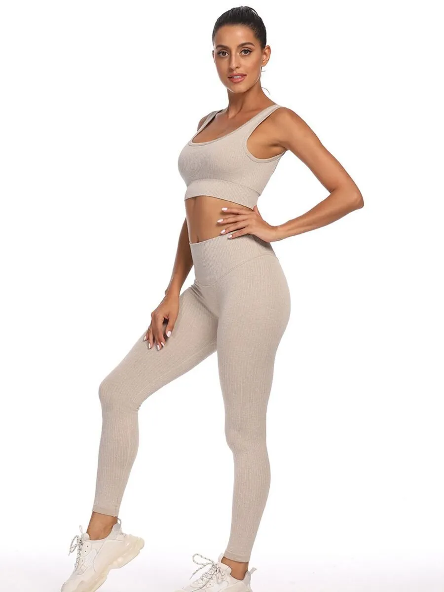 LIGHT KHAKI SEAMLESS SPORTS SET - 2 PIECE BRA & LEGGINGS