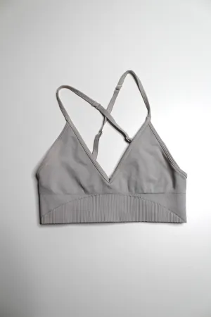 Lululemon light grey 'ebb to street' bra, no size. fits like size 6