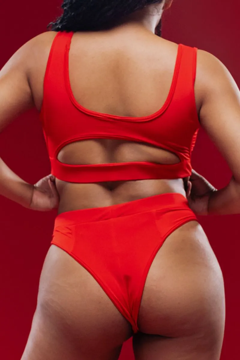 MÆD Offset Top - Red