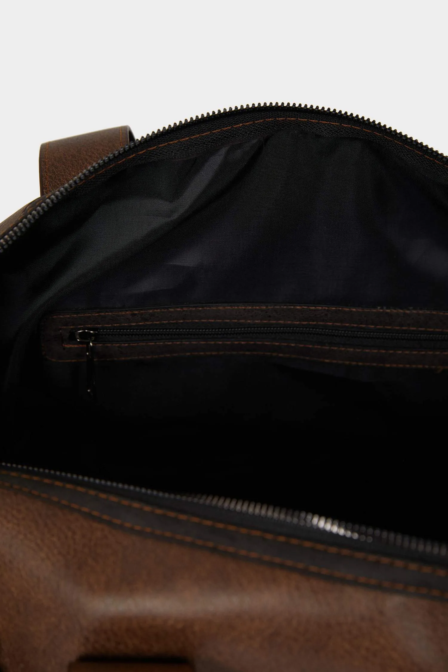 Men's Faux Leather Sports And Travel Bag