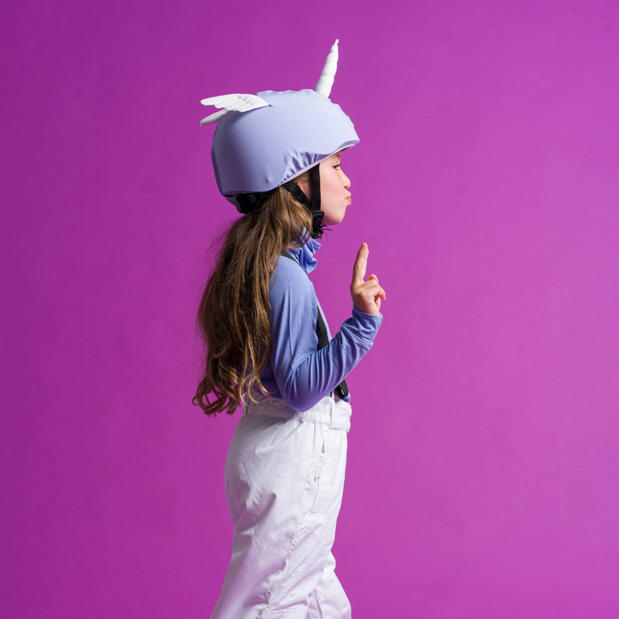 Nachhaltige Helm Cover aus recycelten Flaschen