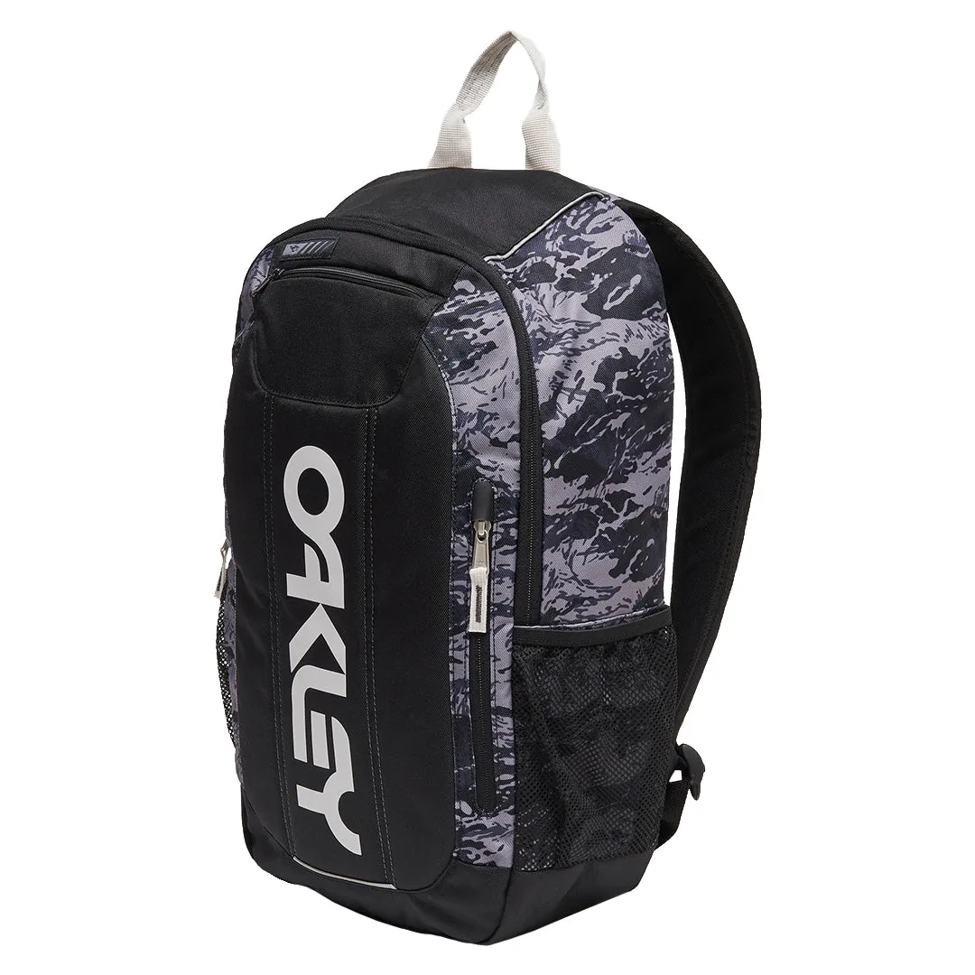 Oakley Enduro 3.0 Backpack - 20L