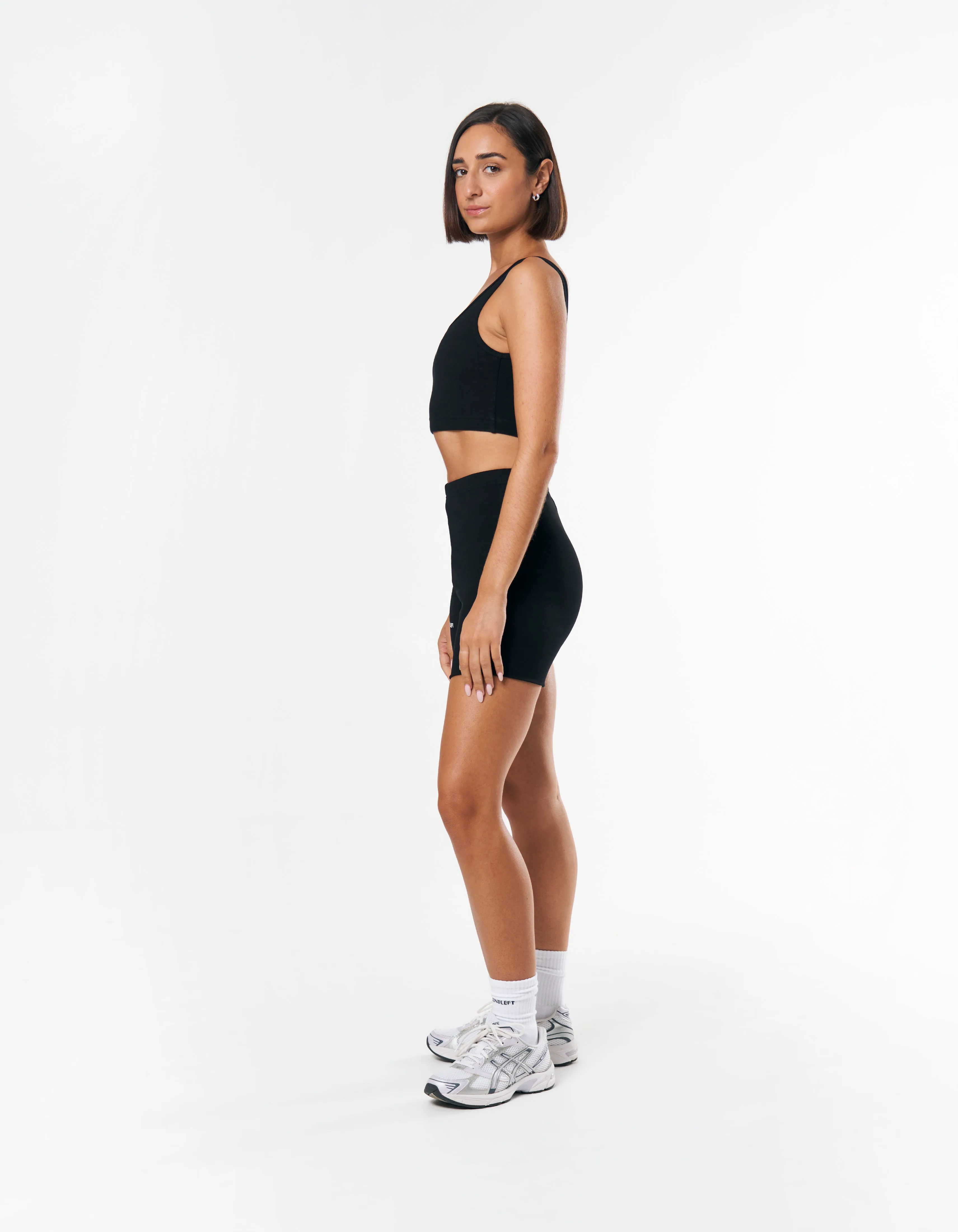 S1 Crop - Black