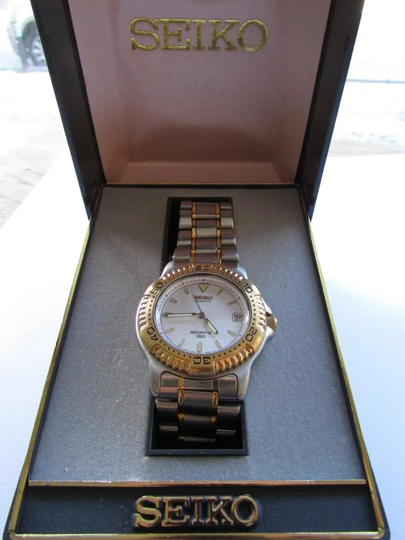 Seiko Sports 150 Wristwatch 7N42-6030