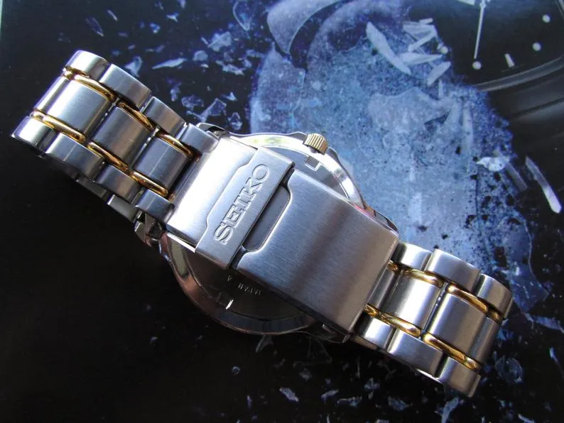 Seiko Sports 150 Wristwatch 7N42-6030