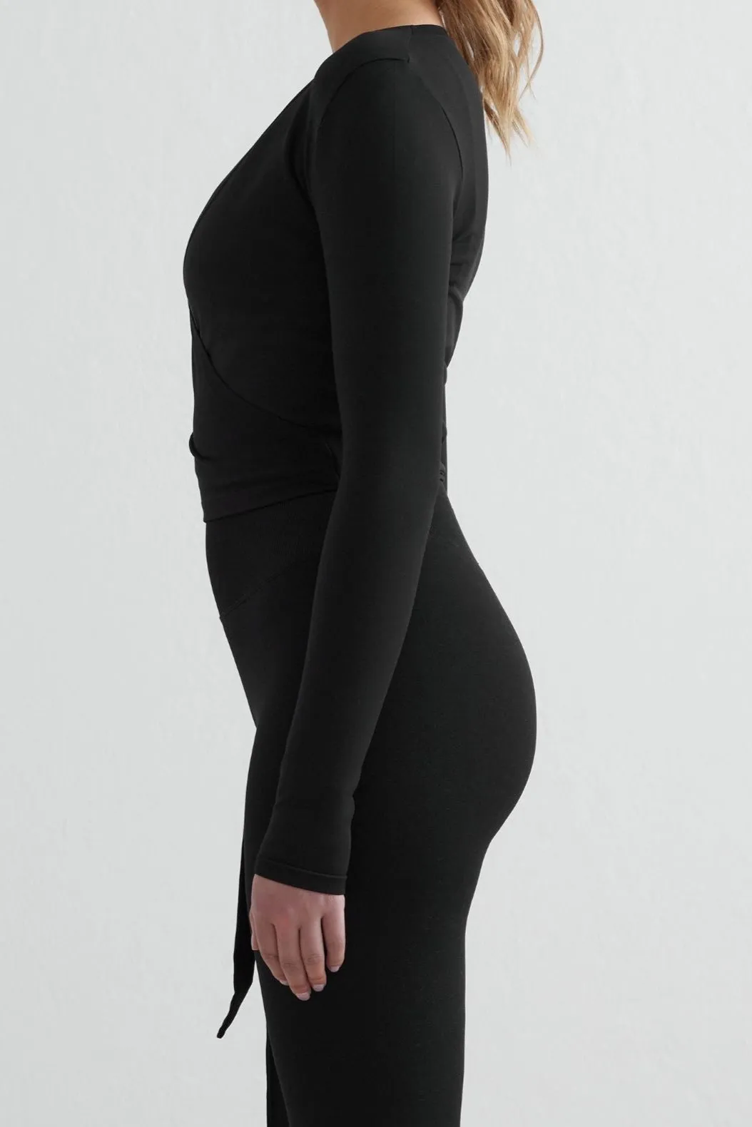 Shape Seamless Wrap Long Sleeve