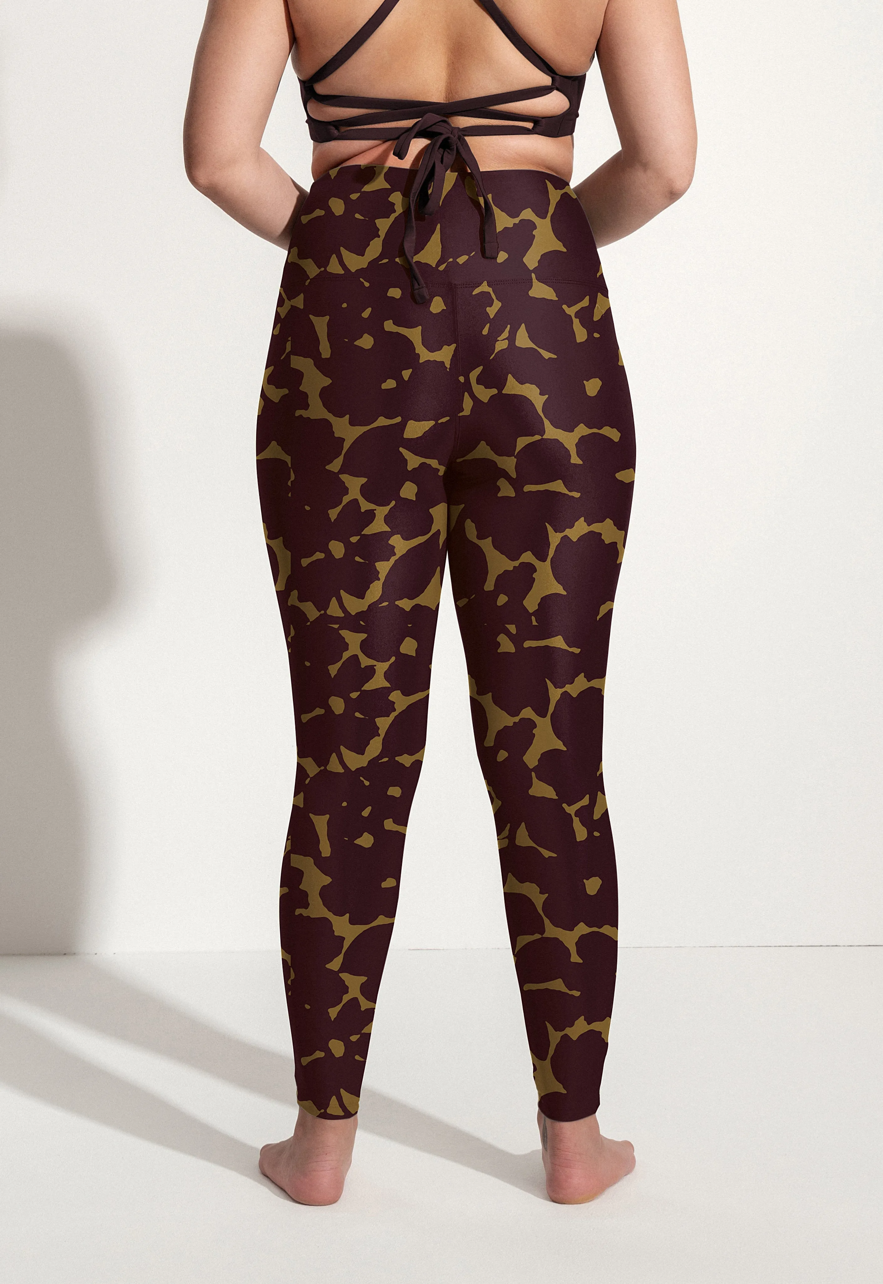 Surf & Yoga Leggings “Larimar” in hibiscus print