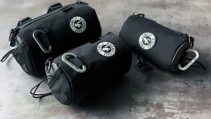 ULAC Handlebar Roll Bag 1.1L with Carabiner Black / Grey