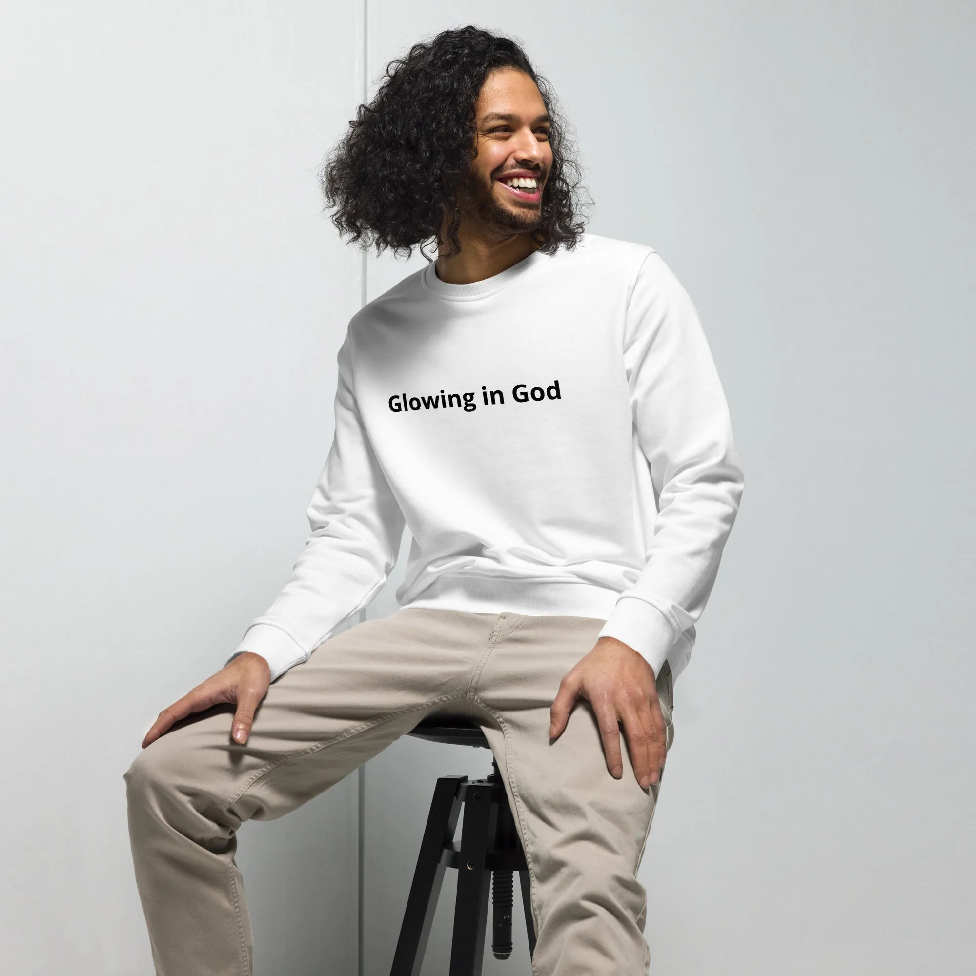 Unisex organic sweatshirt -Glowing in God