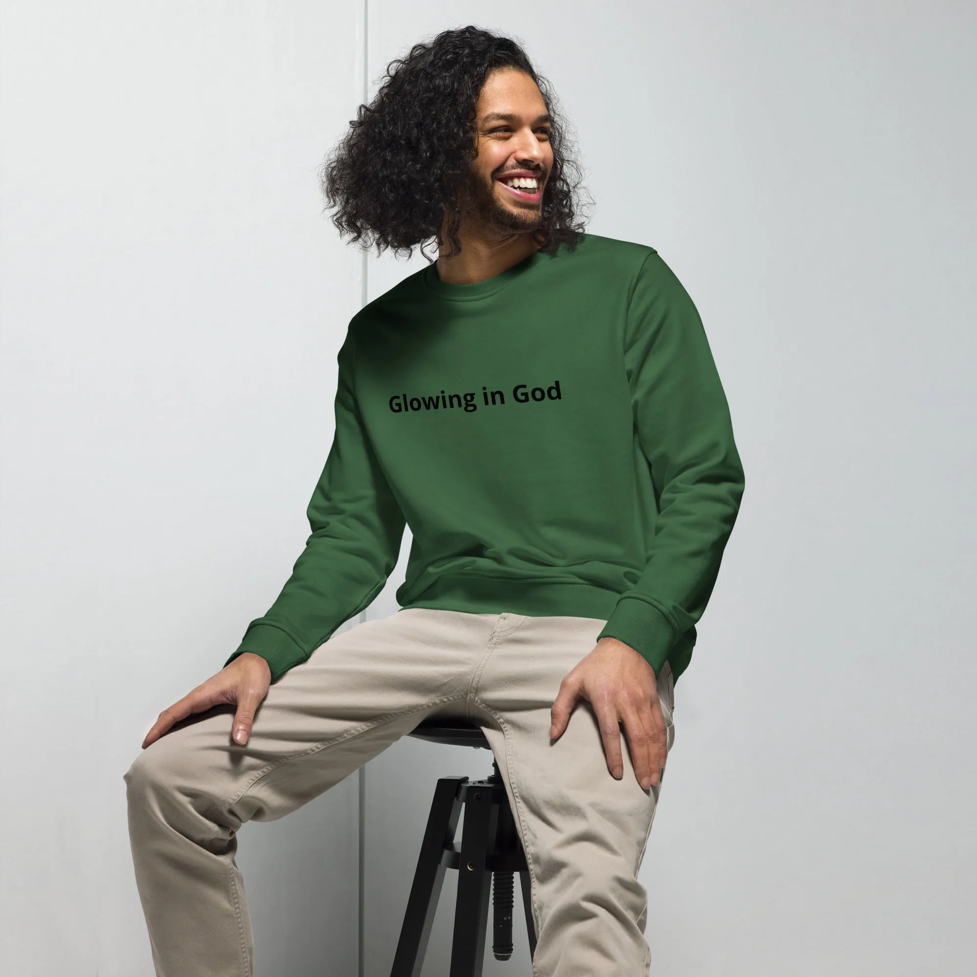 Unisex organic sweatshirt -Glowing in God